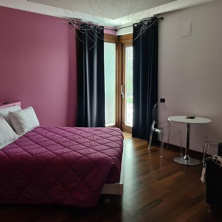 Il Sorriso Di Angelina Bed & Breakfast Pescara Bagian luar foto