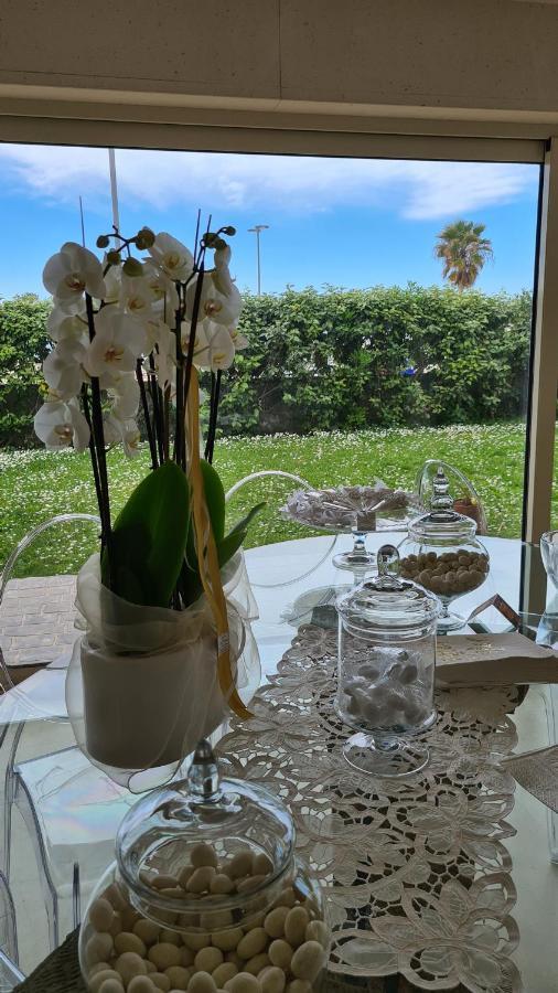 Il Sorriso Di Angelina Bed & Breakfast Pescara Bagian luar foto