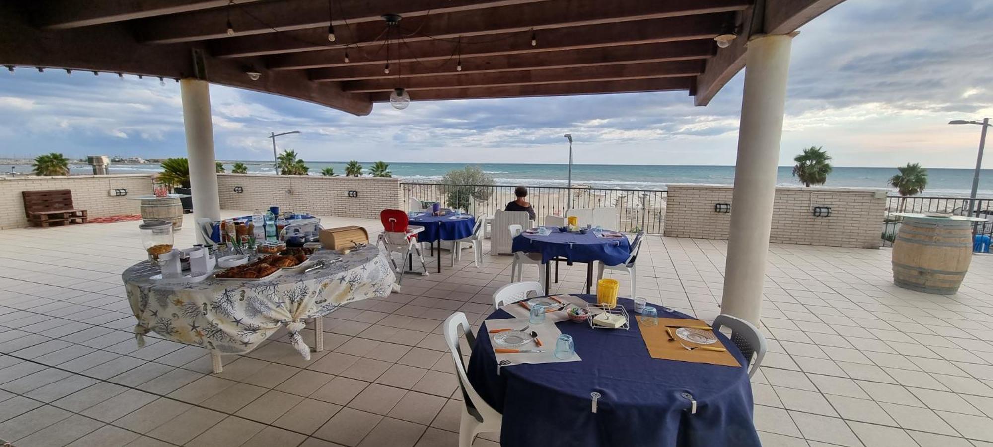 Il Sorriso Di Angelina Bed & Breakfast Pescara Bagian luar foto