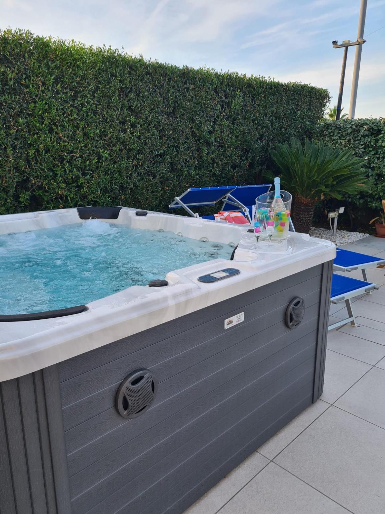 Il Sorriso Di Angelina Bed & Breakfast Pescara Bagian luar foto